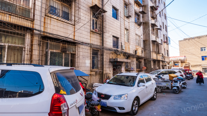 张魏砦东街外景图