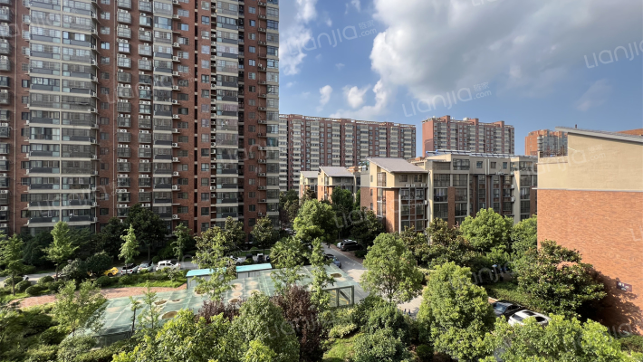 置地天中第一城西苑外景图