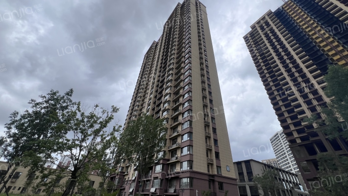 鲁商富景花园外景图