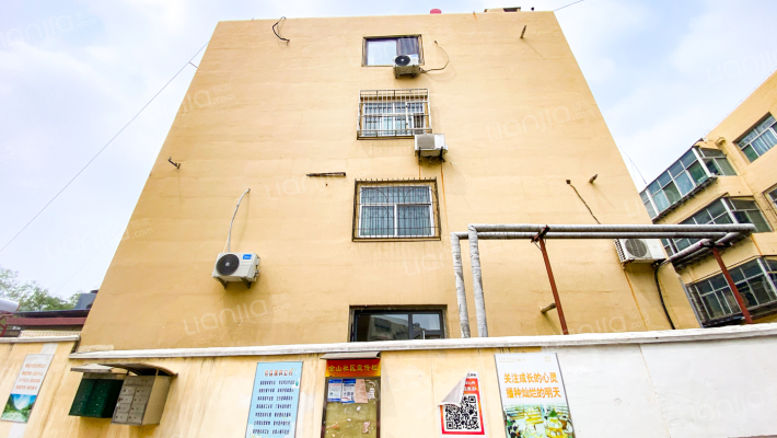 外贸中心宿舍外景图