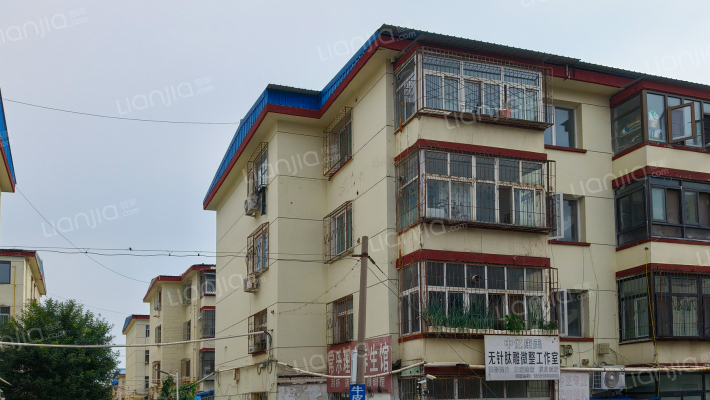 花园楼小区外景图