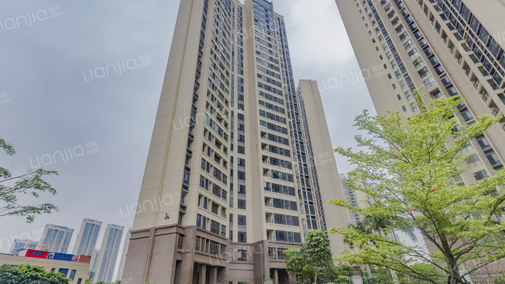 保利中环三期第五大道外景图