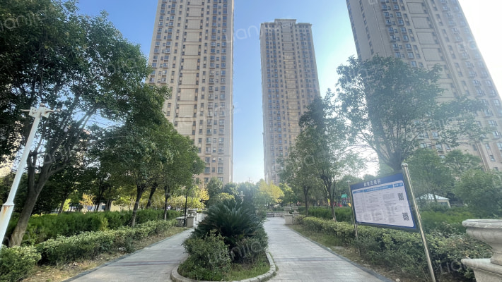 和信名城外景图