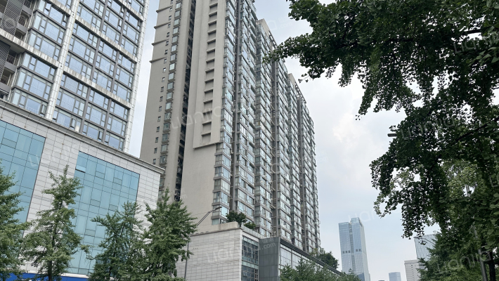 世代锦江凯旋门外景图