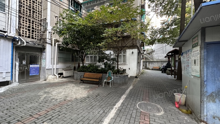 忠烈街7号外景图