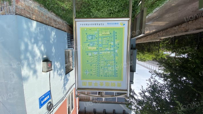 青钢宿舍外景图