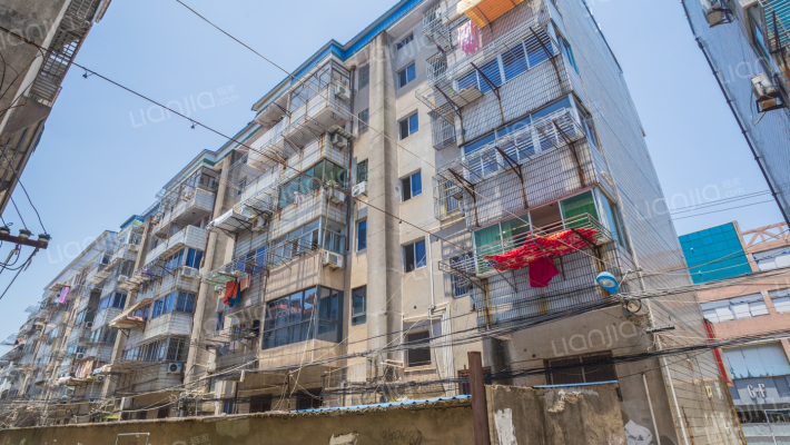 来鹤路541号外景图