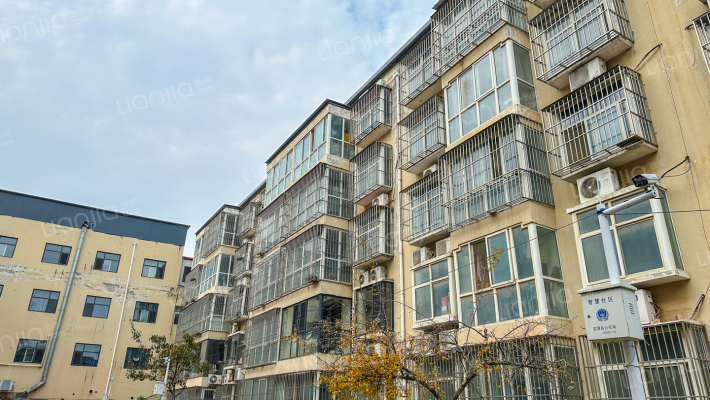 向阳嘉园外景图