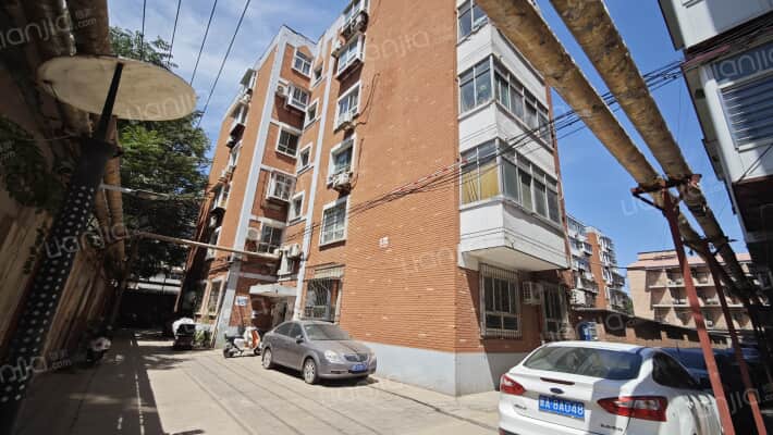 省电机厂宿舍外景图