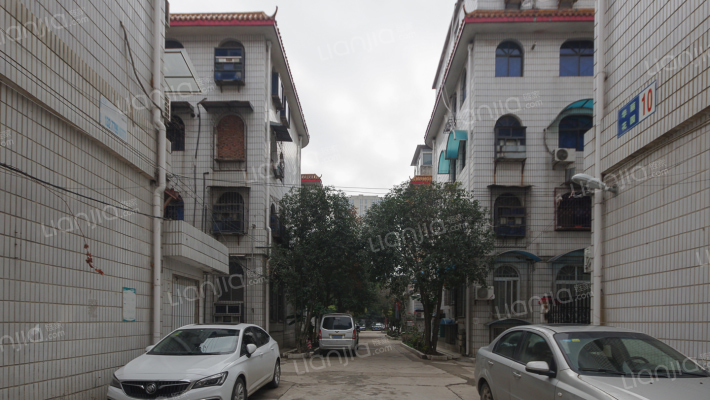 华丽花园外景图