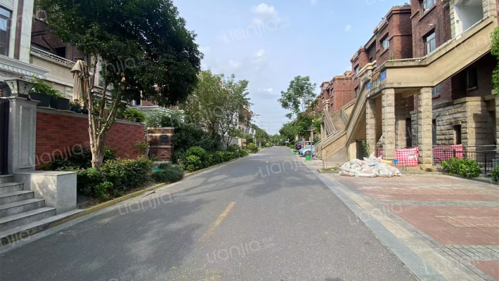 英伦尚郡外景图