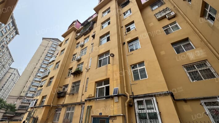 禹城山庄外景图