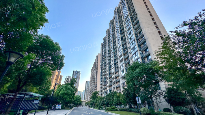 花园岗和苑外景图