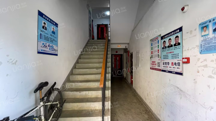 滨湖丽景花园A区外景图