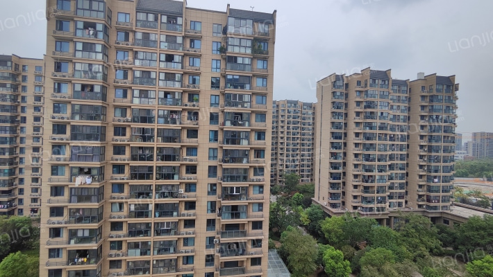 晟世黎明嘉苑一区外景图