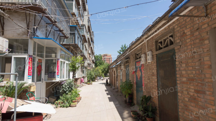 工商学校家属院外景图