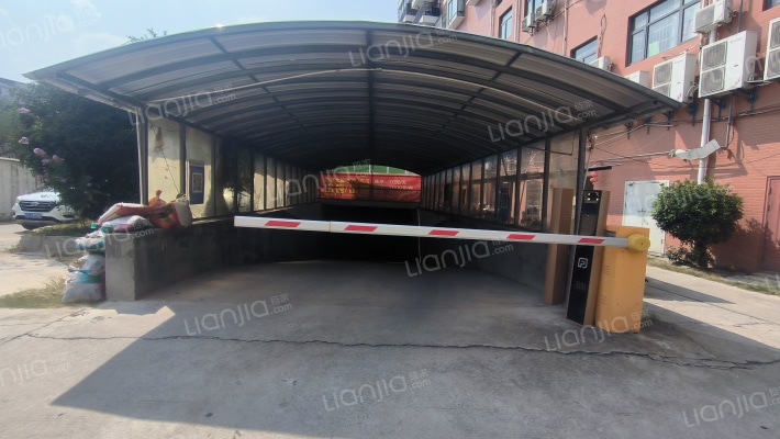 杜鹃小区外景图