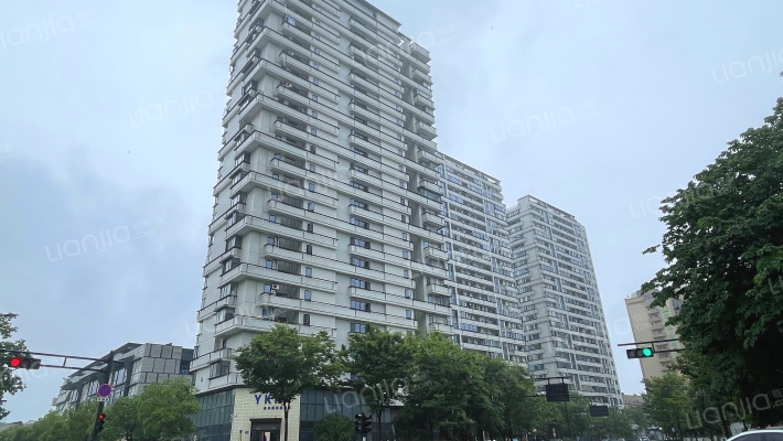 衍新玉府外景图