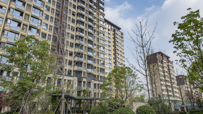 高速中央公园外景图