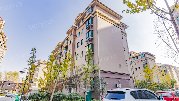 广城尚书房外景图