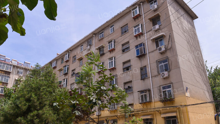 七里山南村六区外景图