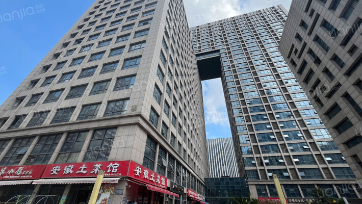 领峯国际外景图