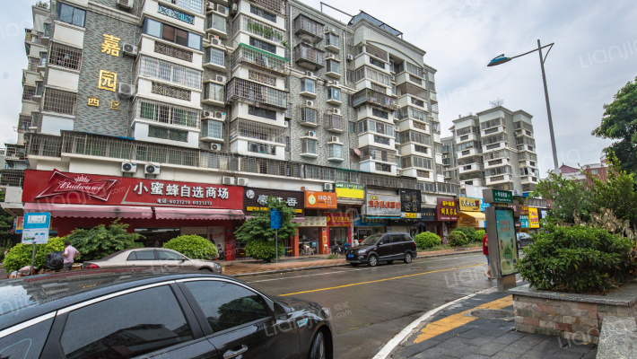 世纪嘉园西区外景图