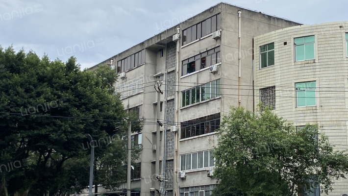 西北街86号院外景图