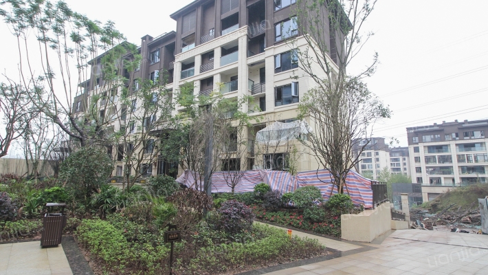 拉菲公馆C区外景图