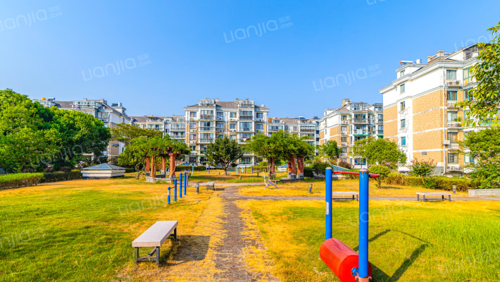 胜地名苑东区外景图