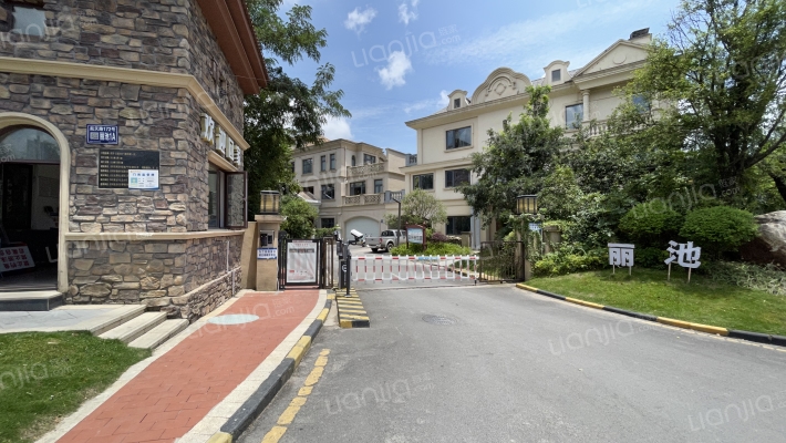 保利公园2010丽池外景图