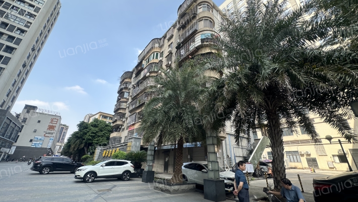 南方工业公司宿舍外景图