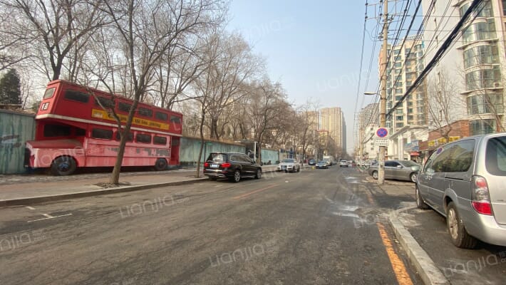 健康新苑外景图