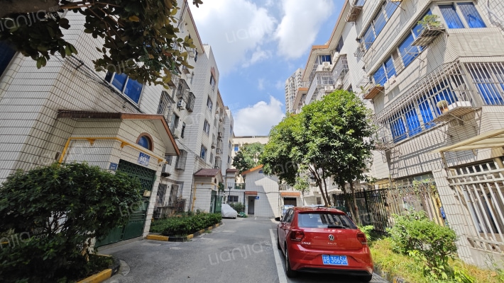 沁园新村C区外景图