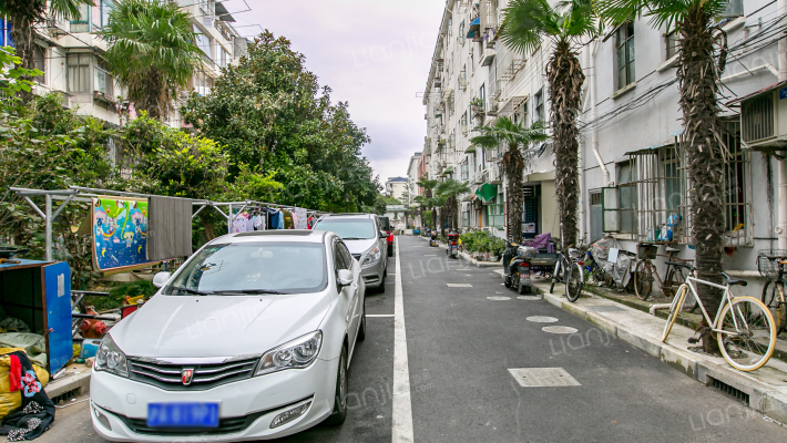 上钢五村外景图