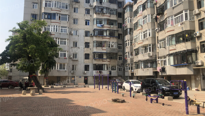 顺山街小区外景图