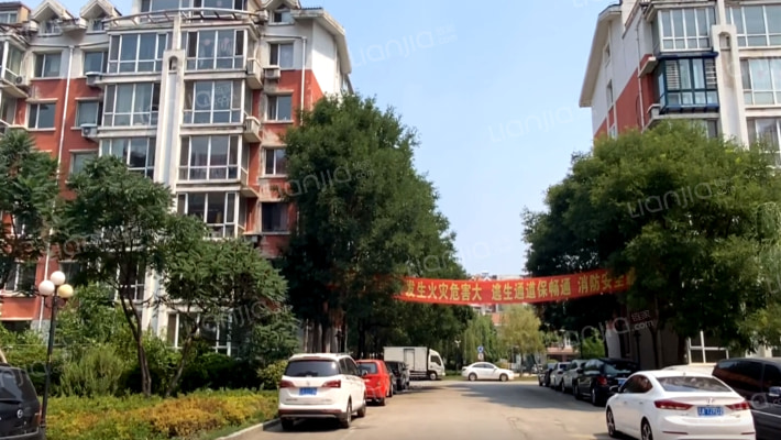 金鹰小区外景图