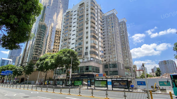 水运大厦外景图