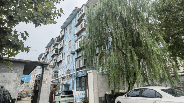 维尔康食品公司一宿舍外景图