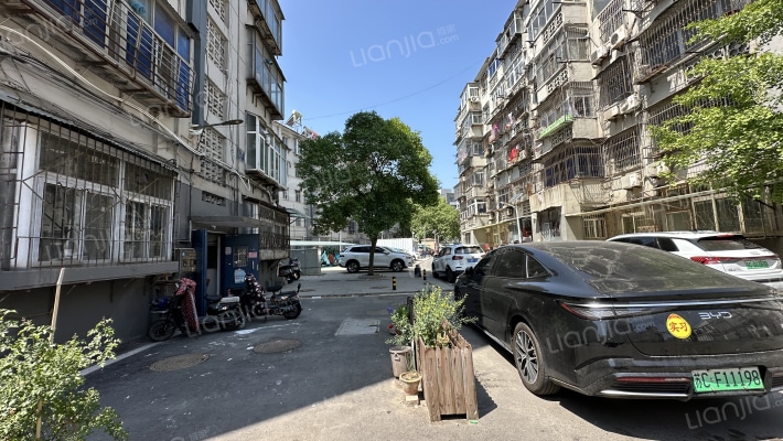 铁路41宿舍外景图