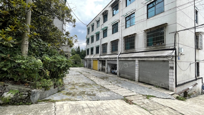 后午电厂宿舍外景图