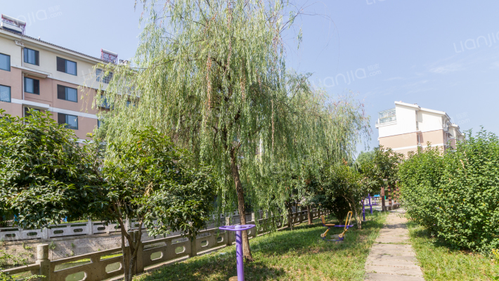 江家溇公寓东区外景图