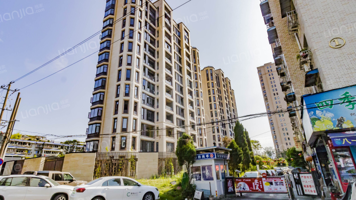 日高家园外景图