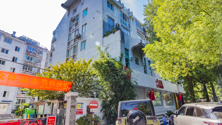 小石坝街外景图