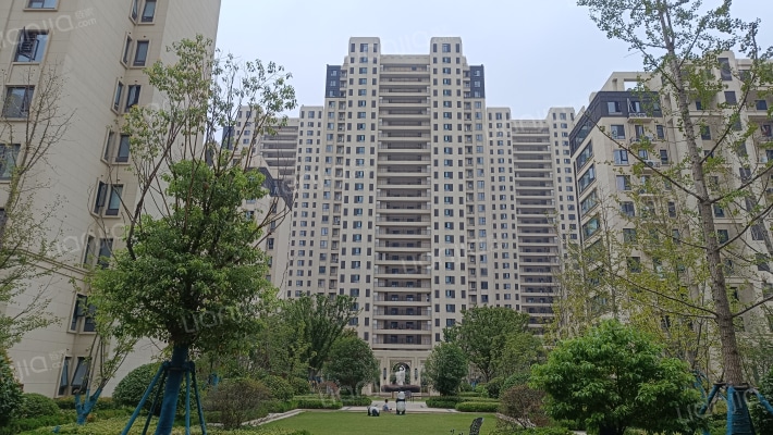 新城阜阳大都会外景图