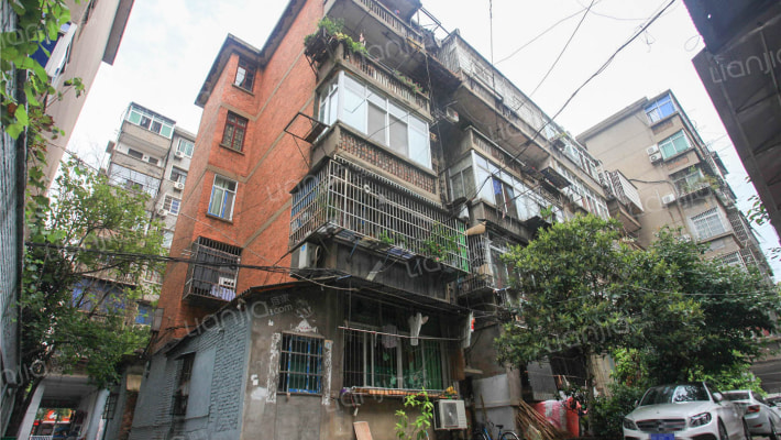 南京西路外景图