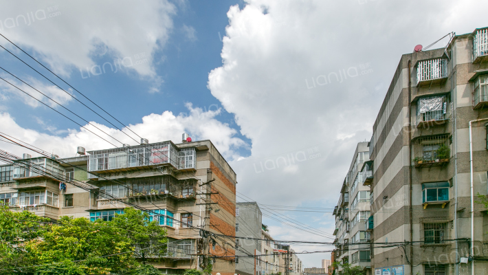 昆明电机厂大新村外景图