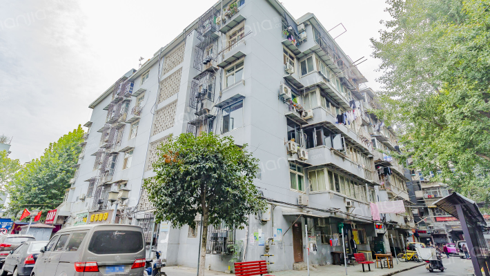 雄楚楼社区外景图