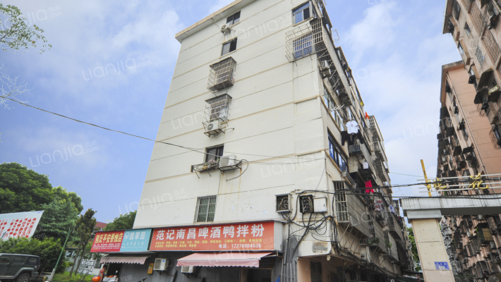 桃花园小区外景图