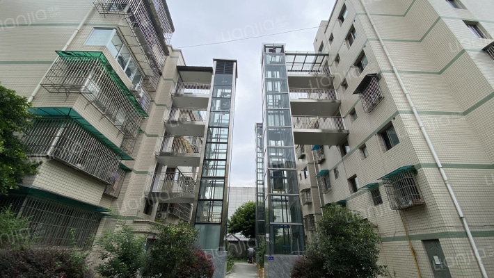 祥和公寓外景图